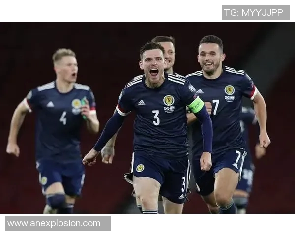 英格兰与德国在欧洲杯淘汰赛中的激烈对决与历史交锋分析